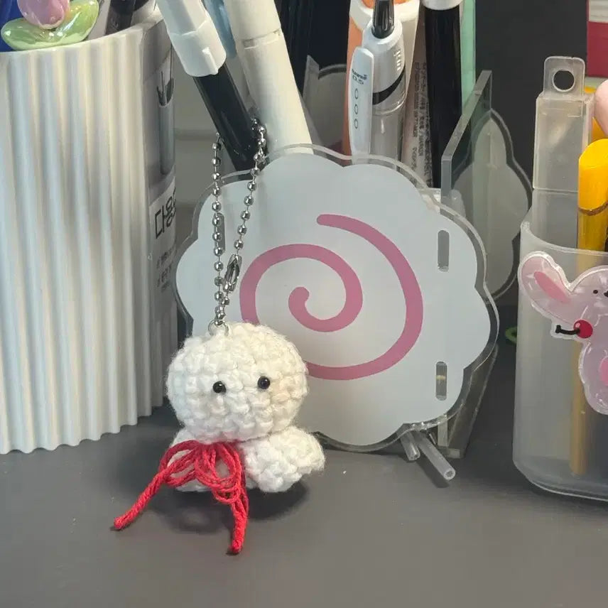 [BUNJANG] Hand-knitted Teru Teru Bozu Keychain / 테루테루보즈 뜨개 키링