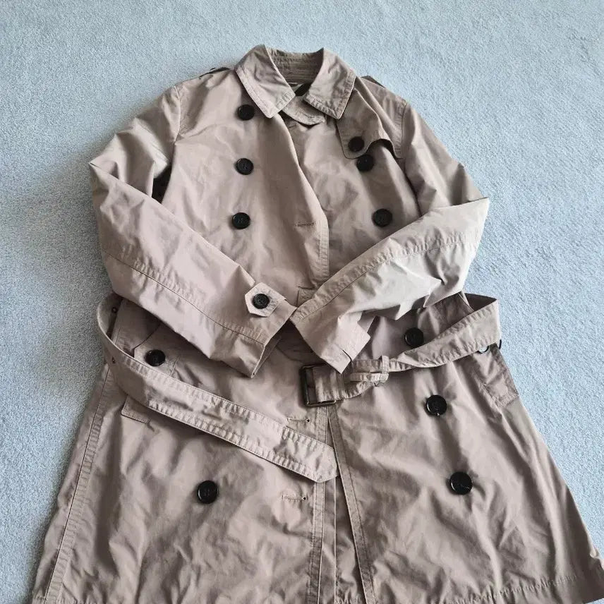[BUNJANG] Burberry Beige Trench Coat / 버버리 베이지색 트렌치코트