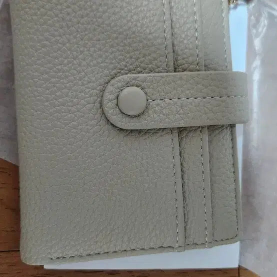 [BUNJANG] Women's Leather Bifold Wallet - Beige / 예쁜 가죽 반지갑 베이지