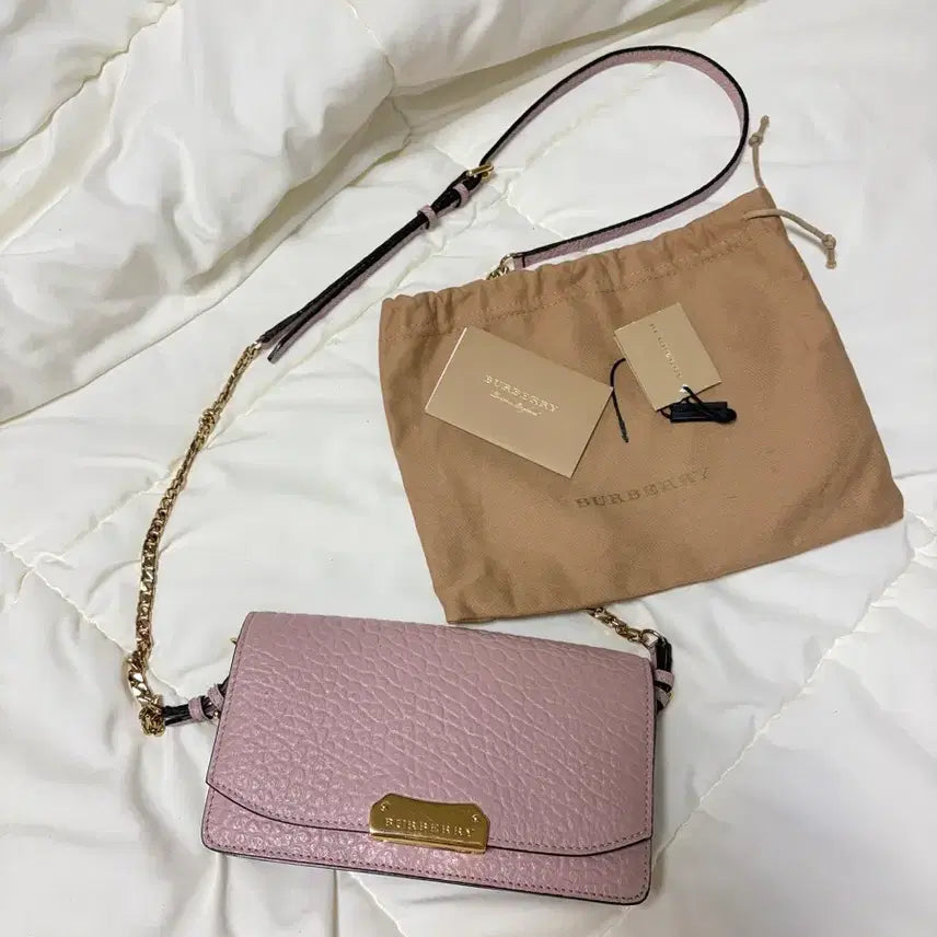 [BUNJANG] Burberry Madison WOC Leather Crossbody Bag / 버버리 메디슨 woc 레더 크로스백