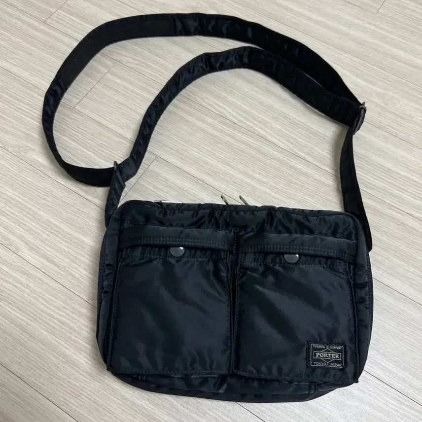 [BUNJANG] PORTER Yoshida Tanker Shoulder Bag (S) - Black / PORTER 요시다 포터 탱커 숄더백 크로스백(S)(블랙)