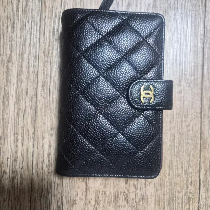 [BUNJANG] Chanel Caviar Mid-Sized Wallet / 샤넬 중지갑(상태좋음) 정품 보장! 상태보장 ㅜㅜ