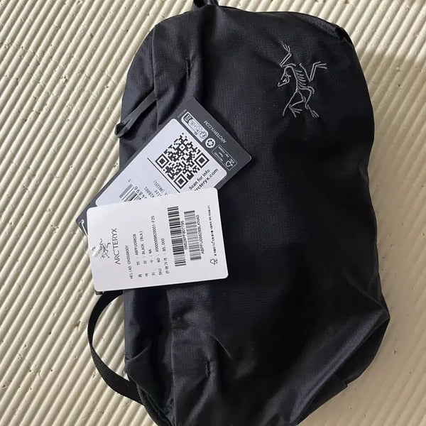 [BUNJANG] Arc'teryx Heliad Crossbody Bag Black / 아크테릭스 헬리아드 크로스바디백 블랙