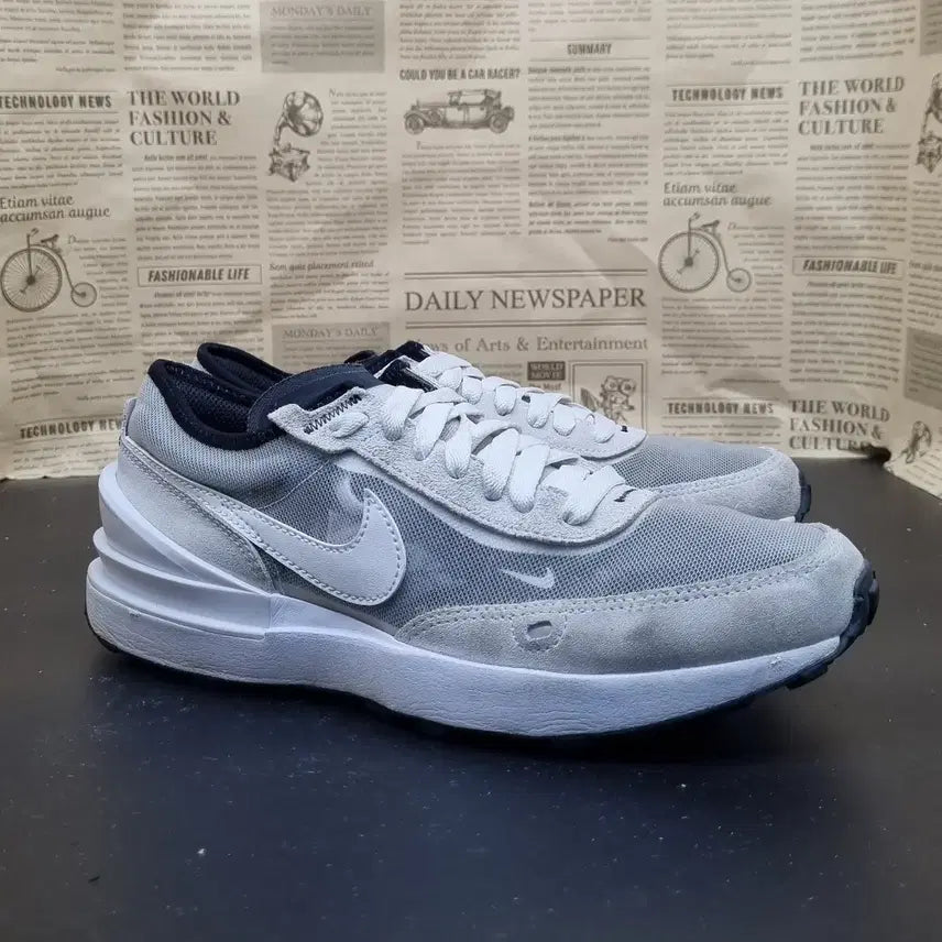 [BUNJANG] Nike Waffle One Sneakers 240 / 나이키 와플원 운동화 240