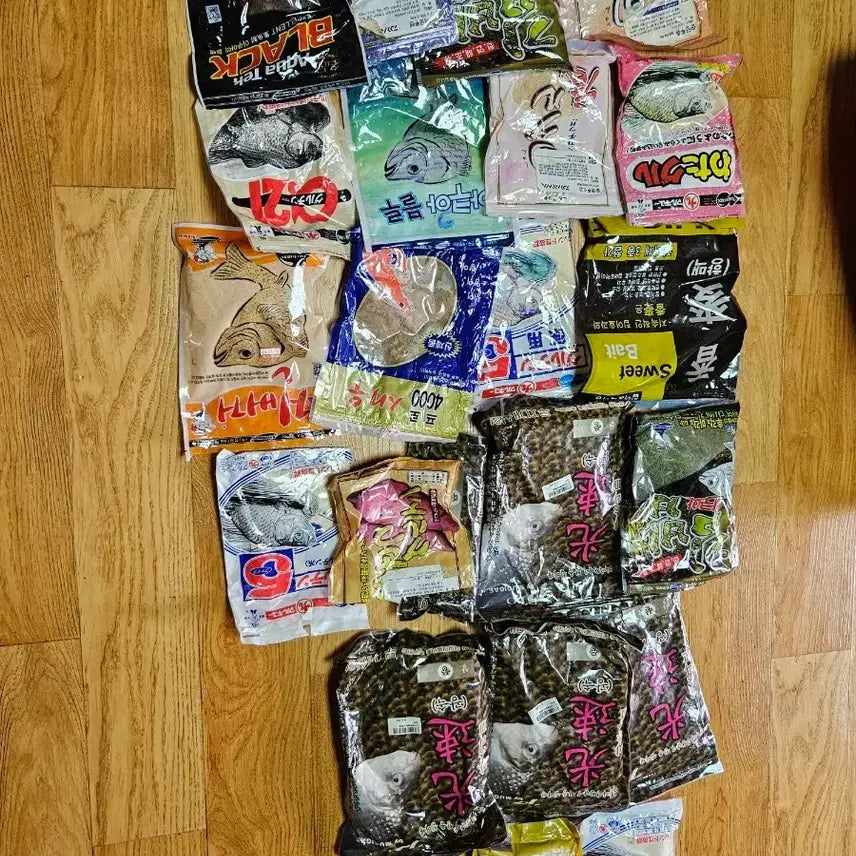 [BUNJANG] Carp, Gluten, and Fish Meal Fishing Bait Set / 붕어  글루텐 어분등