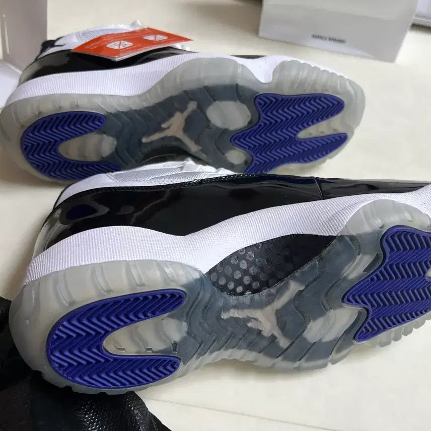 [BUNJANG] Air Jordan 11 Concord Men's Shoes Size 265 New / 조던11 콩코드 265 새제품