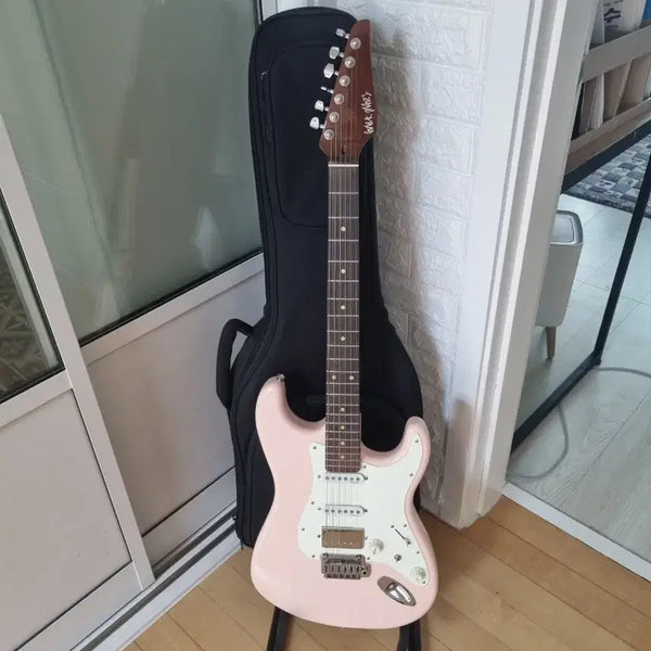 [BUNJANG] Mark James XT450 Plus Electric Guitar / 마크제임스 XT450 PLUS 일렉기타