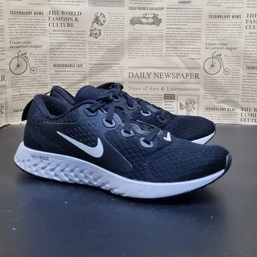 [BUNJANG] Nike Legend React Sneakers 240 / 나이키 레전드 리액트 운동화 240