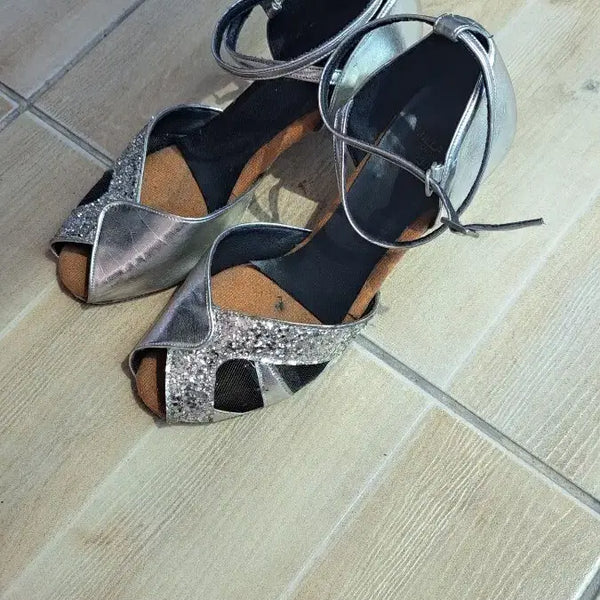 [BUNJANG] Korean-Made Dance Shoes - Size 230 / 국산댄스화 230