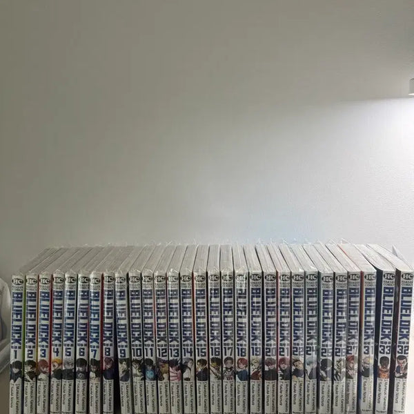 [BUNJANG] Blue Lock Manga Volume 1-32 Bundle Set / 블루록 만화책 일괄