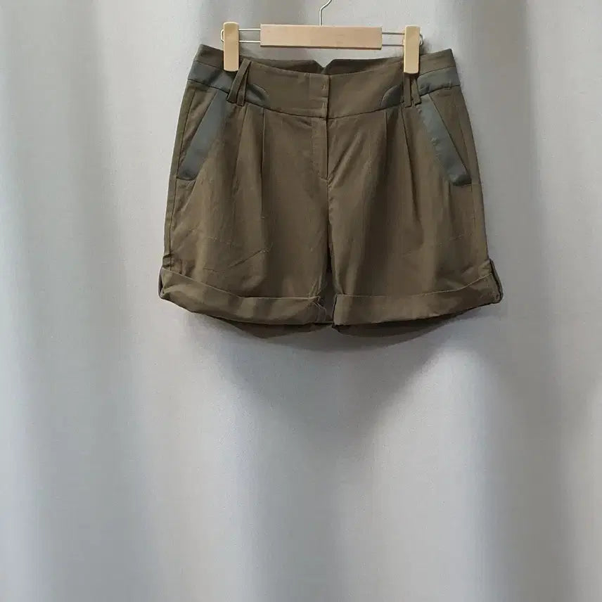 [BUNJANG] Razello Spandex Shorts Khaki / 미착용 라젤로 스판 반바지
