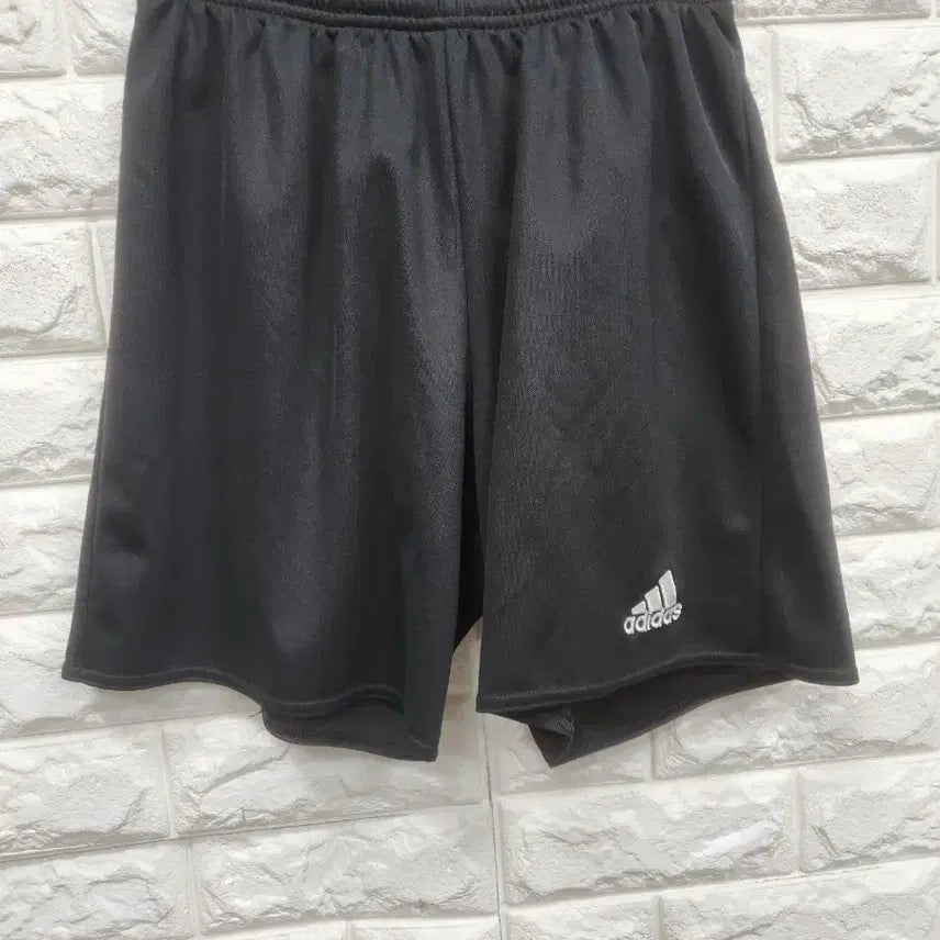 [BUNJANG] Adidas Training Banding Shorts Size 95 / 아디다스 트레이닝 밴딩 반바지 95사이즈 k1137