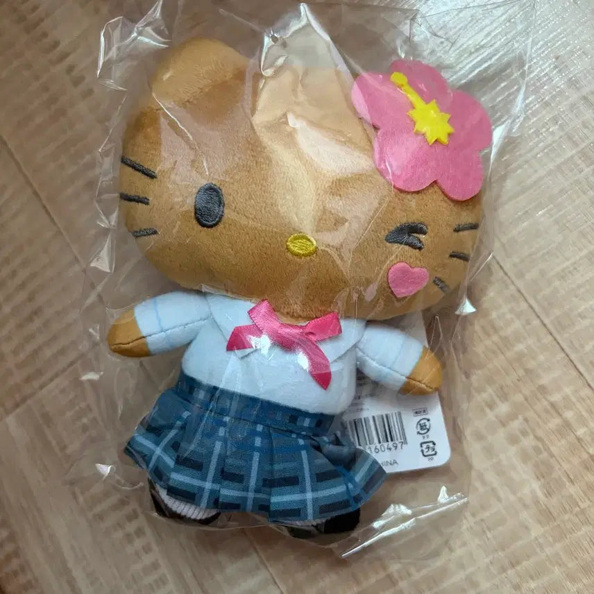 [BUNJANG] Sanrio Hello Kitty Gyaru Uniform Kitty Tanning Kitty (Sealed) / (미개봉) 산리오 헬로키티 갸루 교복키티 태닝키티