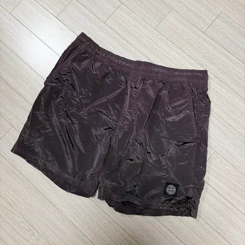 [BUNJANG] Stone Island Shorts XL Wine Color / 스톤아일랜드 반바지 쇼츠 XL