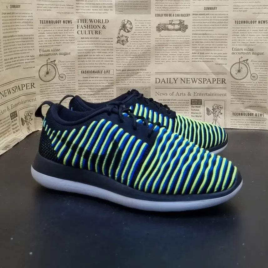 [BUNJANG] Nike Roshe 2 Flyknit Sneakers (US 6.5) / 나이키 로쉬2 플라이니트 운동화 235
