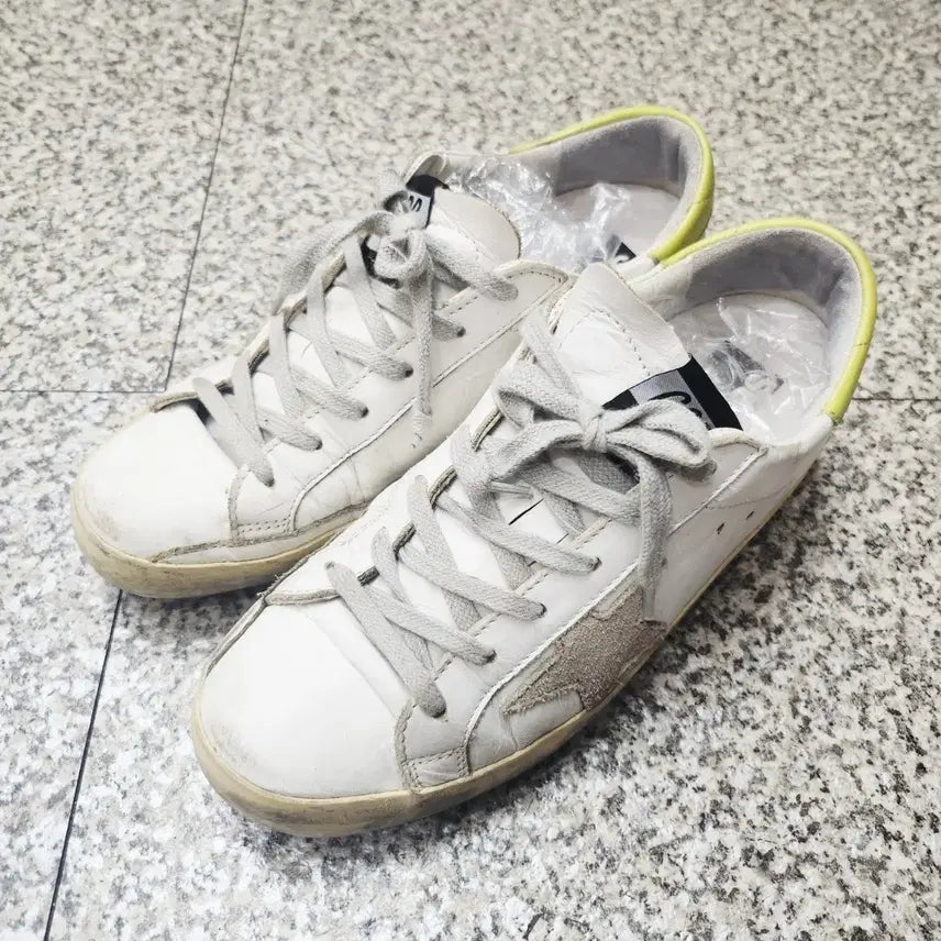[BUNJANG] Golden Goose Superstar Sneakers Size 33 (215) / 골든구스 스니커즈 33사이즈 골구슈퍼스타 215사이즈