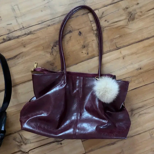[BUNJANG] Wine Red Shoulder Bag with Fur Trim / 와인색 숄더백 퍼 장식