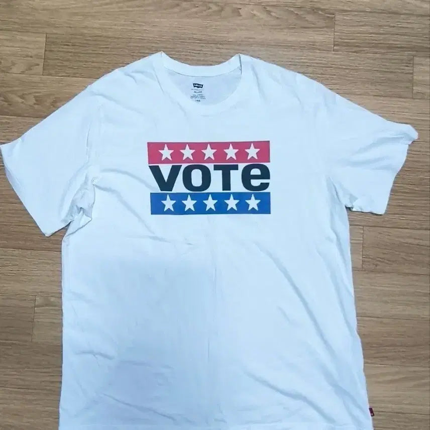[BUNJANG] Levi's Vote Graphic T-Shirt / [리바이스] VOTE 그래픽 반팔 티셔츠 (L)
