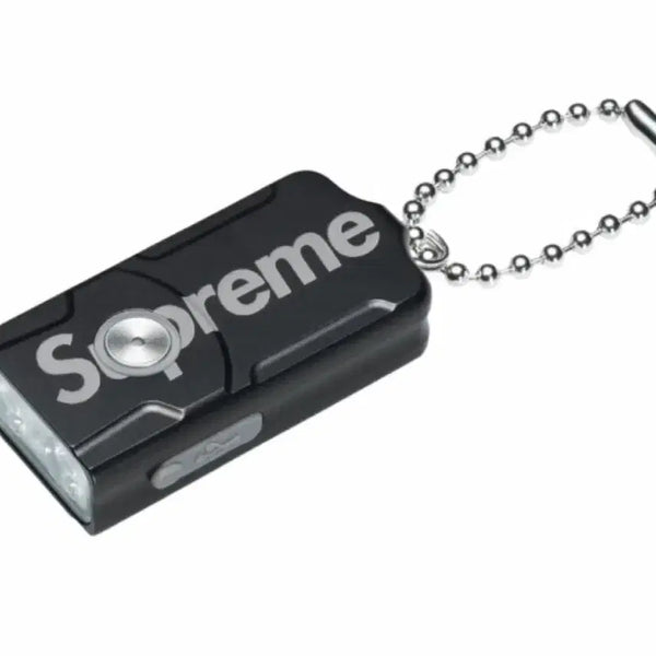 [BUNJANG] Supreme x Fenix E03R Flashlight Keychain Black 24FW / 슈프림 x 페닉스 E03R 플래쉬라이트 키체인 블랙 - 24FW