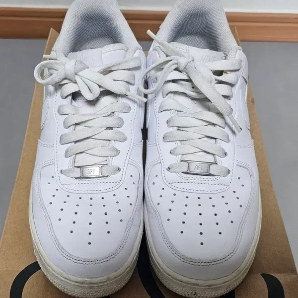 [BUNJANG] Nike Air Force 1 '07 Low White / 나이키 에어포스 1 '07 로우 화이트 270