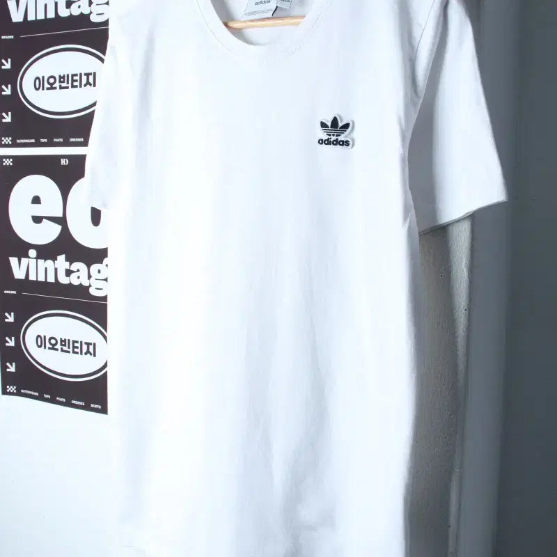 [BUNJANG] Adidas Originals Old School T-Shirt White / (M-L) 아디다스 반팔 티셔츠 오리지널 화이트 올드스쿨-H36044