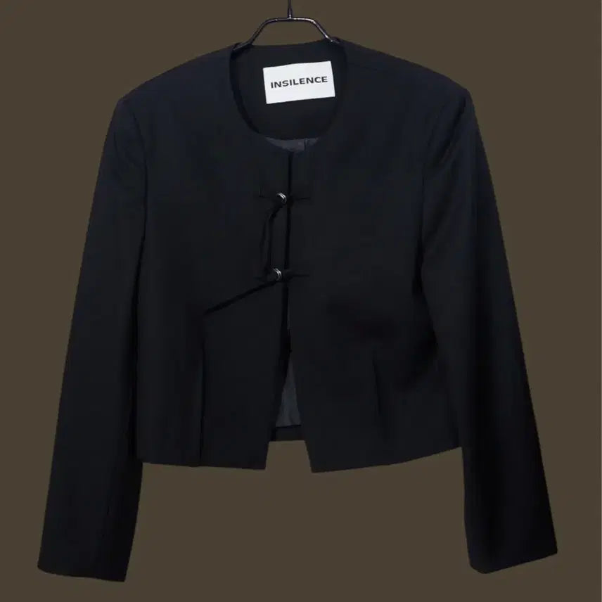 [BUNJANG] INSILENCE Strap Crop Jacket / 인사일런스 스트랩 크롭 자켓