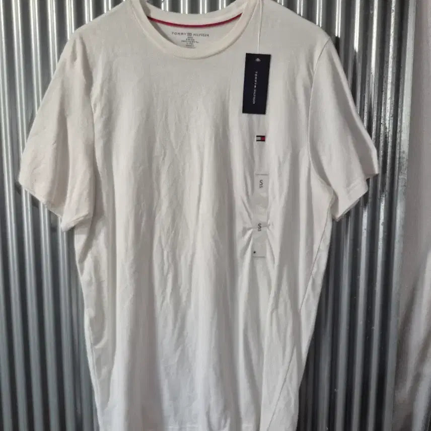 [BUNJANG] Tommy Hilfiger T-Shirt White Size S / S 타미힐피거 반팔티 화이트