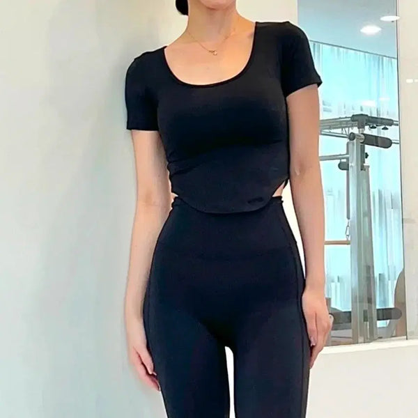 [BUNJANG] Conchi Wear Slim U-Neck Short Sleeve Top / 콘치웨어 운동복 슬림 유넥 숏 슬리브