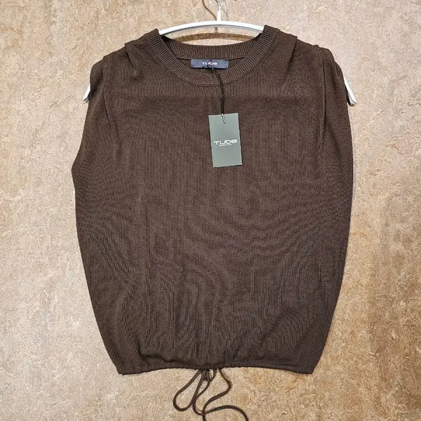 [BUNJANG] Tube Back Slit Sleeveless Knit Top / 튜브 뒷트임 민소매 니트 택채새옷