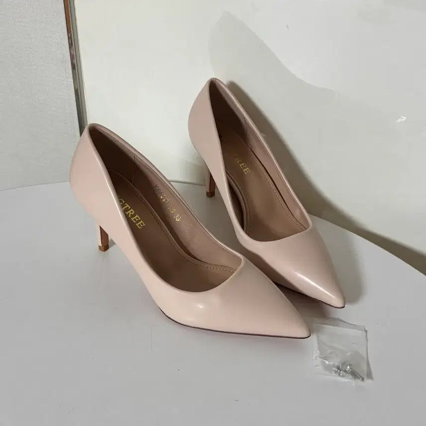 [BUNJANG] 225 Size 7cm Heel Beige Leather Pumps High Heels / @새상품 225사이즈 7cm 베이지 가죽 펌프스 구두 하이힐