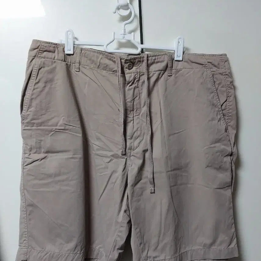 [BUNJANG] Uniqlo Chino Shorts Beige XL / 유니클로 치노 반바지 베이지색 XL