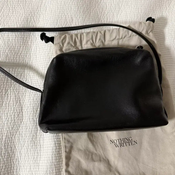 [BUNJANG] Nothing Written Square Bag Black / 낫띵리튼 스퀘어백 Square bag (Black)