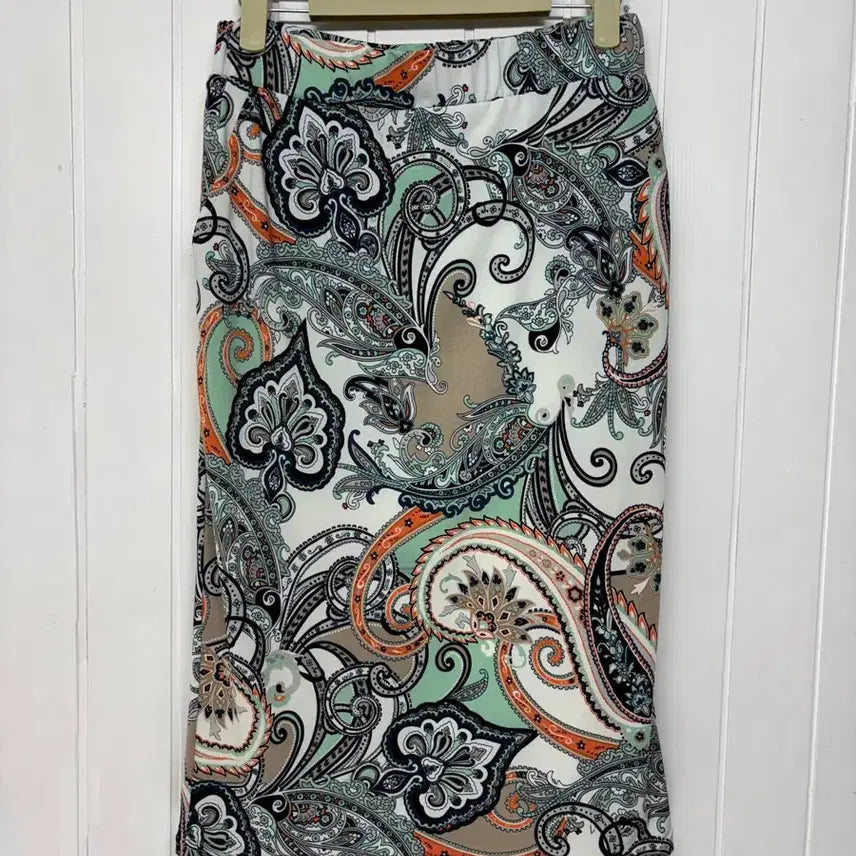 [BUNJANG] LeShop Span Banding Pattern Skirt / 르샵 스판 밴딩 패턴 스커트 27-28인치 ㅡ0805