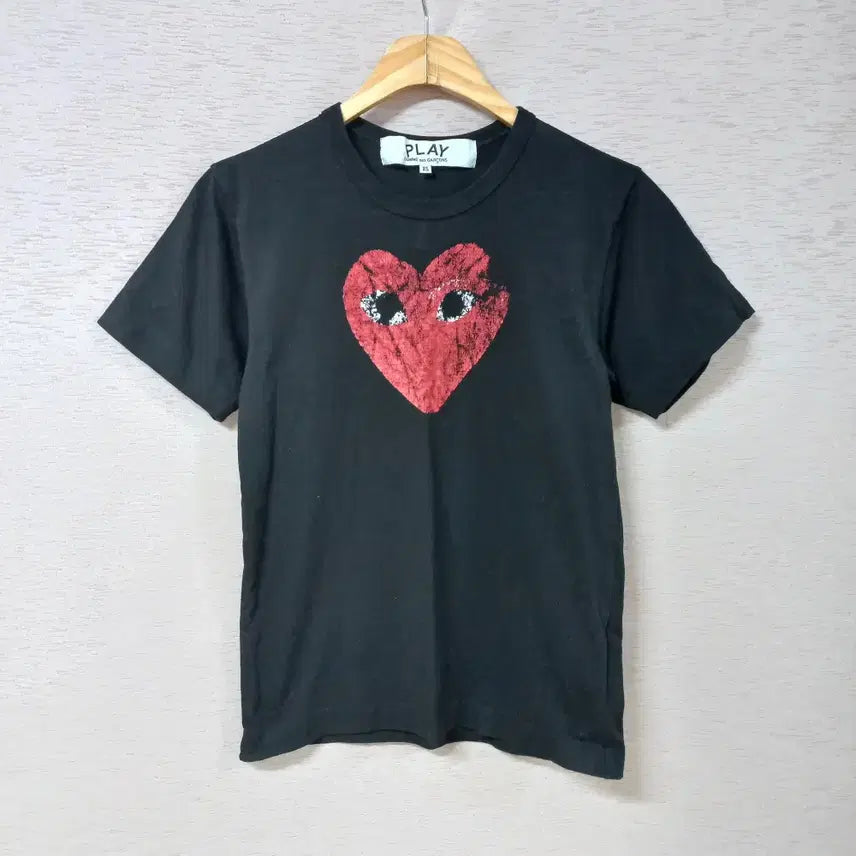 [BUNJANG] Comme des Garçons PLAY Black Print T-Shirt Women's / B8-5/플레이꼼데가르송 블랙 프린트 티셔츠 여성