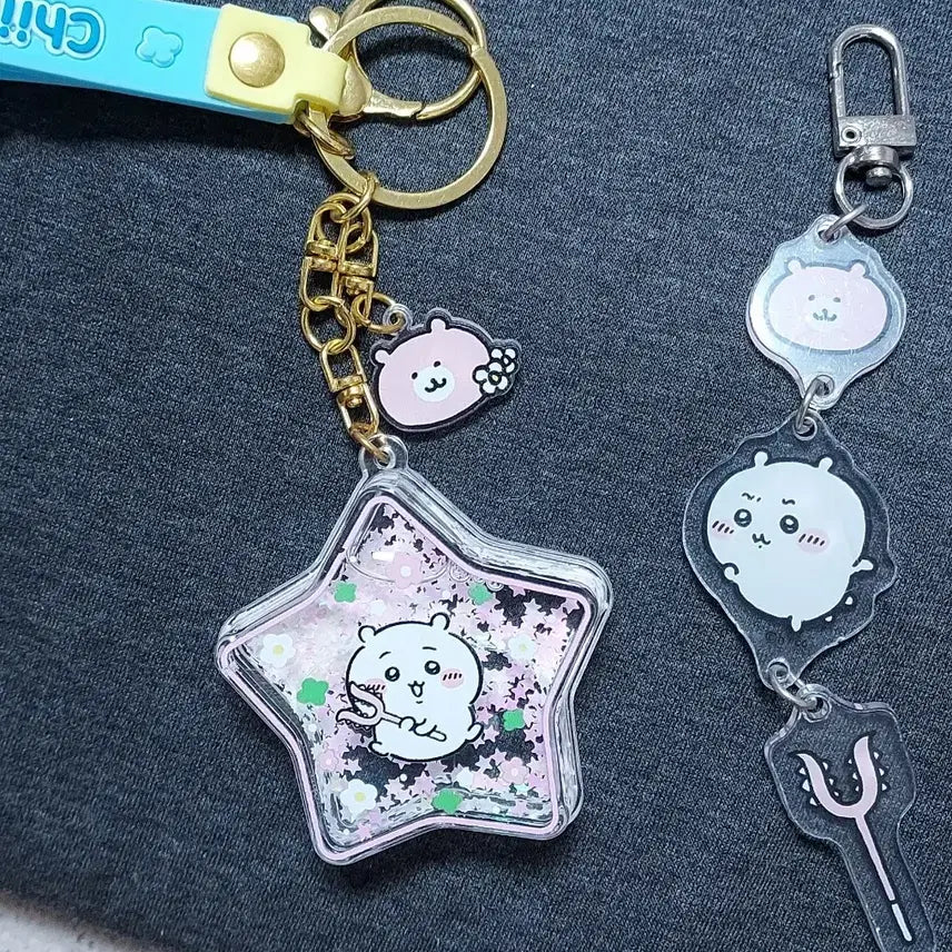 [BUNJANG] Set of 2 "Monzackwi" Character Keyrings / 먼작귀 키링