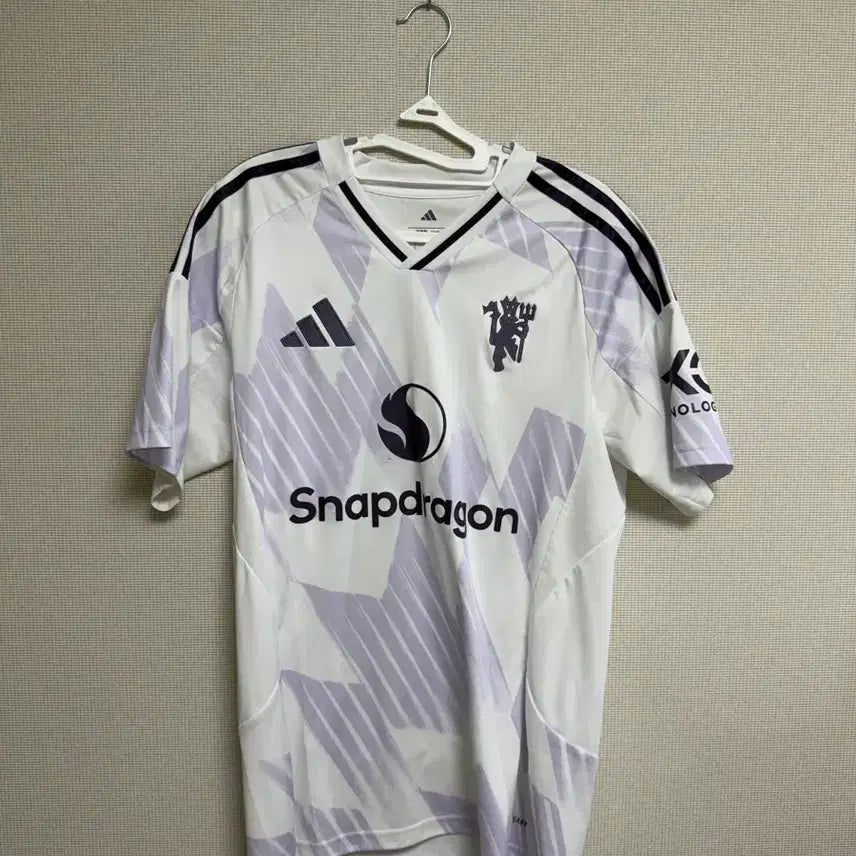 [BUNJANG] Manchester United 25-26 Season Jersey - Size S / 맨유 25-26 유니폼 s 판매