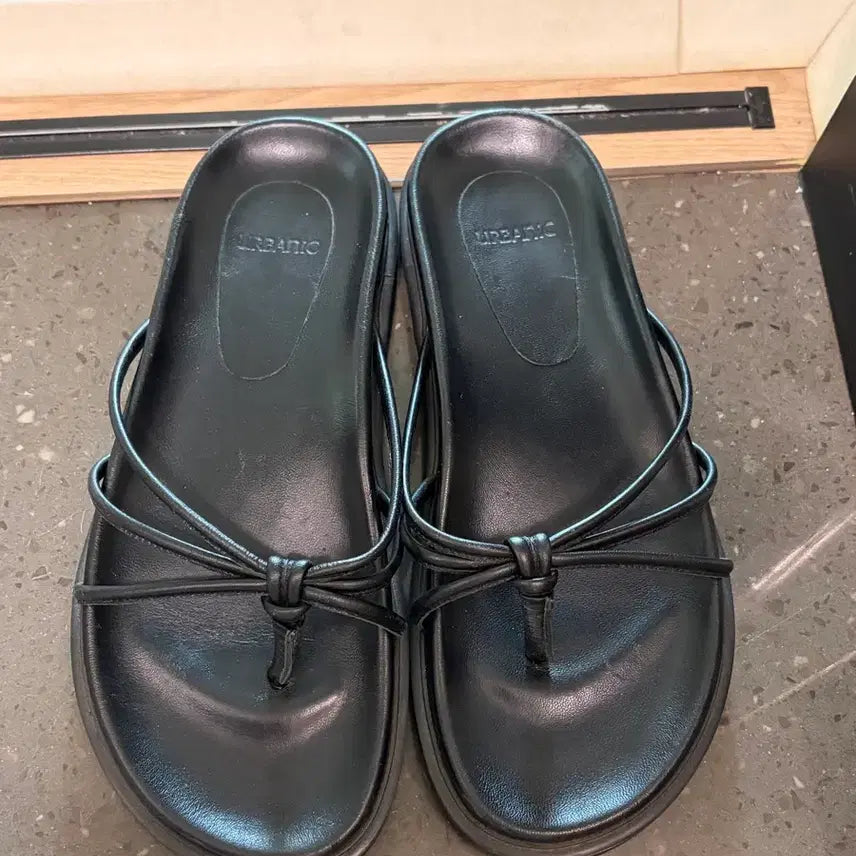 [BUNJANG] URBANIC30 Solenne Slipper / 얼바닉30 솔렌느 슬리퍼
