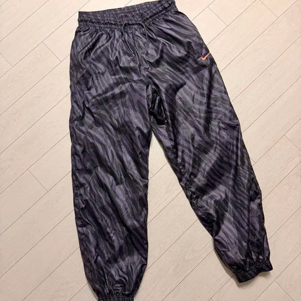[BUNJANG] Nike Zebra Woven Jogger Training Pants / 나이키 지브라 우븐 조거 트레이닝S
