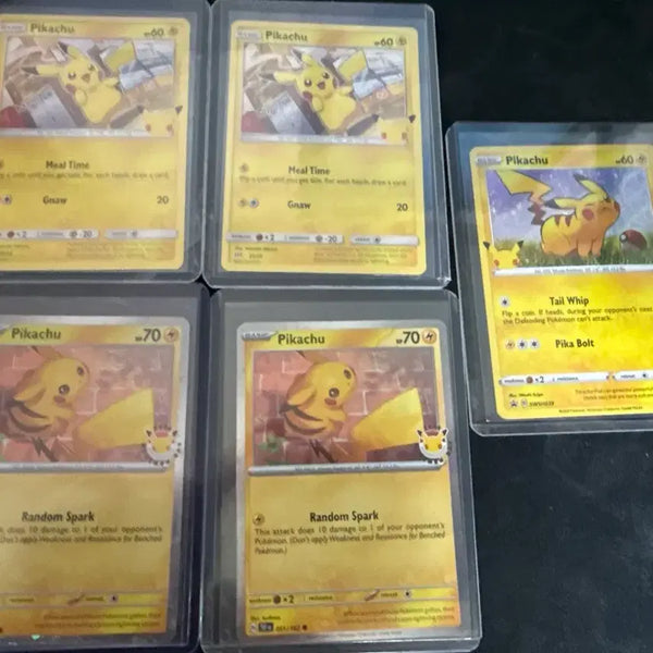 [BUNJANG] Pokemon Cards North America 25th Anniversary Pikachu Bundle Set / 포켓몬 카드 북미피카츄 25주년 에디션 일괄 판매