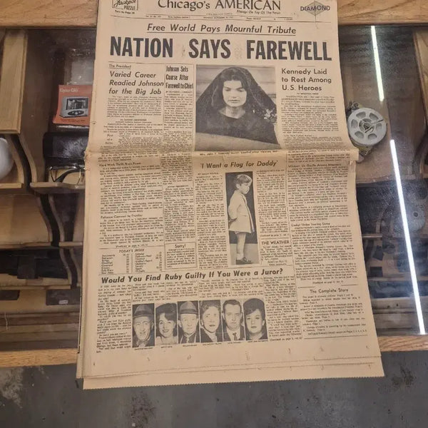 [BUNJANG] November 25, 1963 Chicago American Newspaper / 1963년 11월 25자 미국 시카고 아메리칸
