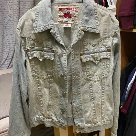 [BUNJANG] Distressed Light Wash Denim Jacket / 디스트로이드 데님 자켓