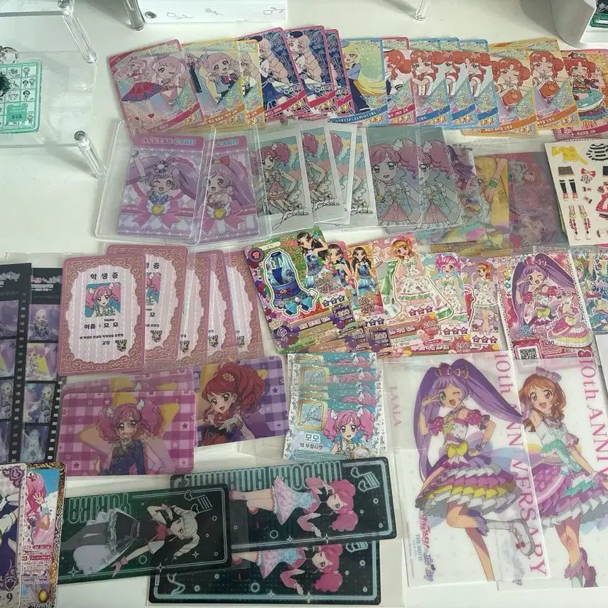 [BUNJANG] Aikatsu! & Star☆Twinkle Precure! Acrylics, Gacha, Can Badges Bundle Set / 아이카츠/스타파라 굿즈 판매
