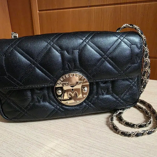 [BUNJANG] Metrociti Quilting Chain Bag Black / 메트로시티 퀼팅 체인백 블랙