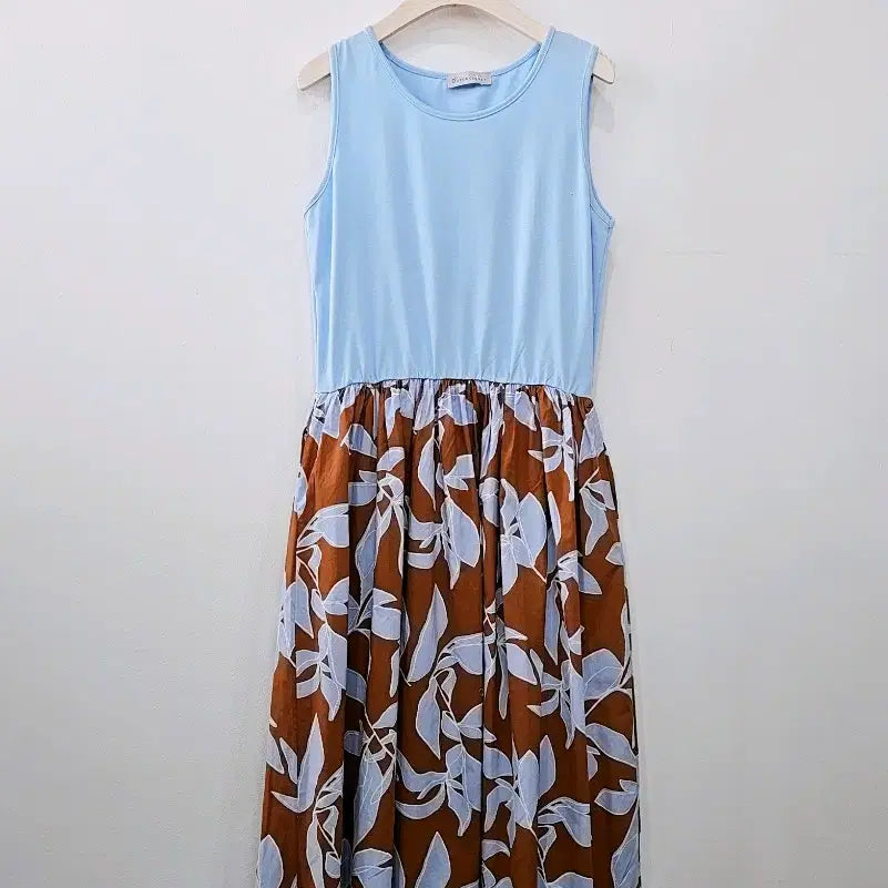 [BUNJANG] Sleeveless Maxi Dress / 새제품 나시 원피스