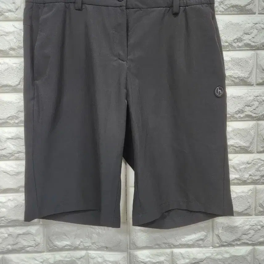 [BUNJANG] Adabat Women's Black Functional Shorts (Size 28-30) / 아다바트 여성 블랙 기능성 반바지 28-30인치 k1141