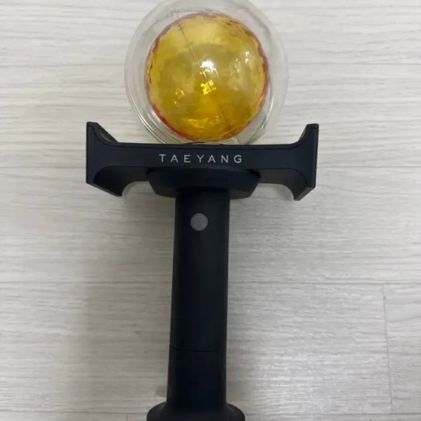 [BUNJANG] Taeyang Official Light Stick / 태양 응원봉 팔아요