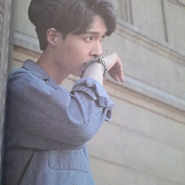 [BUNJANG] EXO Lay Photobook / 엑소 레이 굿즈 화보 포토북
