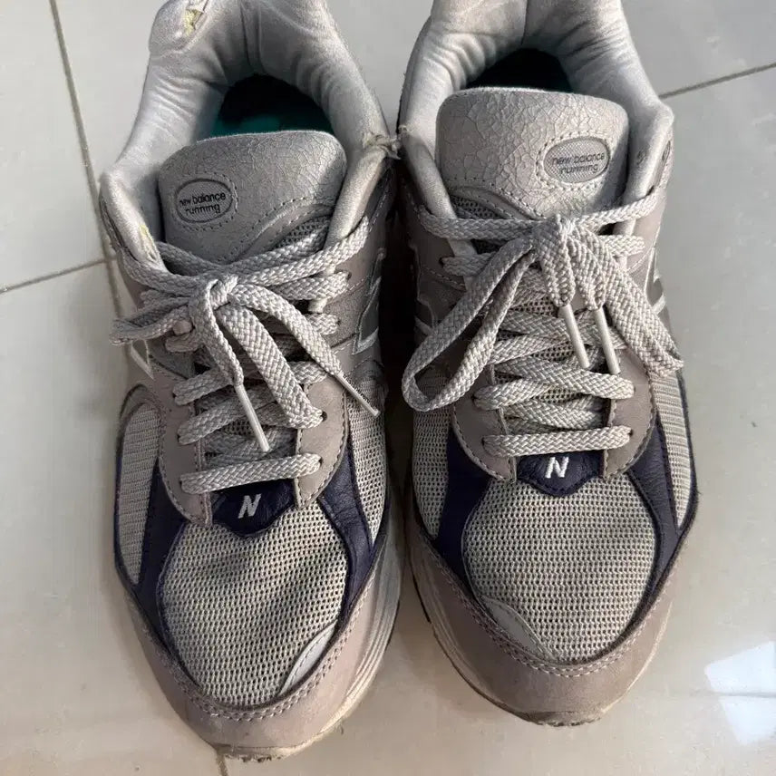 [BUNJANG] New Balance x DIn The DIn 2002R Sneakers / 뉴발란스 디네댓 2002R 270사이즈