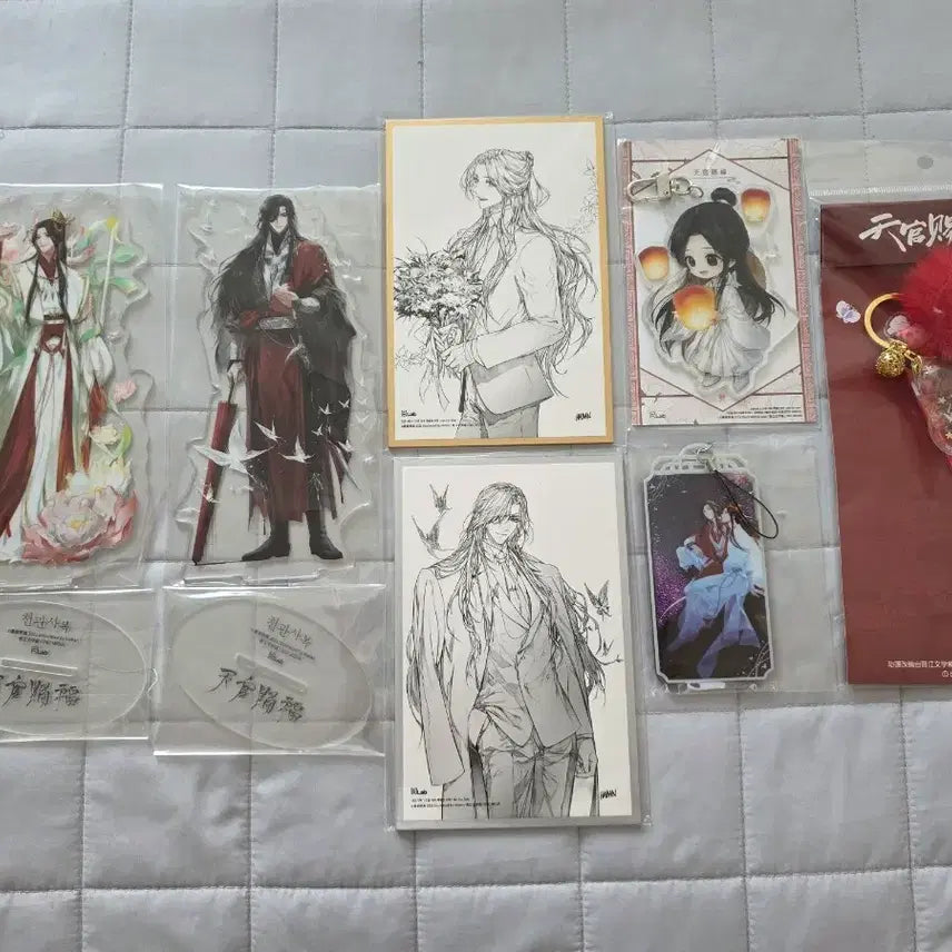[BUNJANG] Heaven Official's Blessing Acrylic Stand, Keyring, and Shikishi Set featuring Xie Lian and Hua Cheng / 천관사복 아크릴 스탠드 키링 색지 사련 화성 일괄 양도