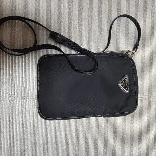 [BUNJANG] Prada Nylon Shoulder Bag Black / 프라다 나일론 숄더백 블랙